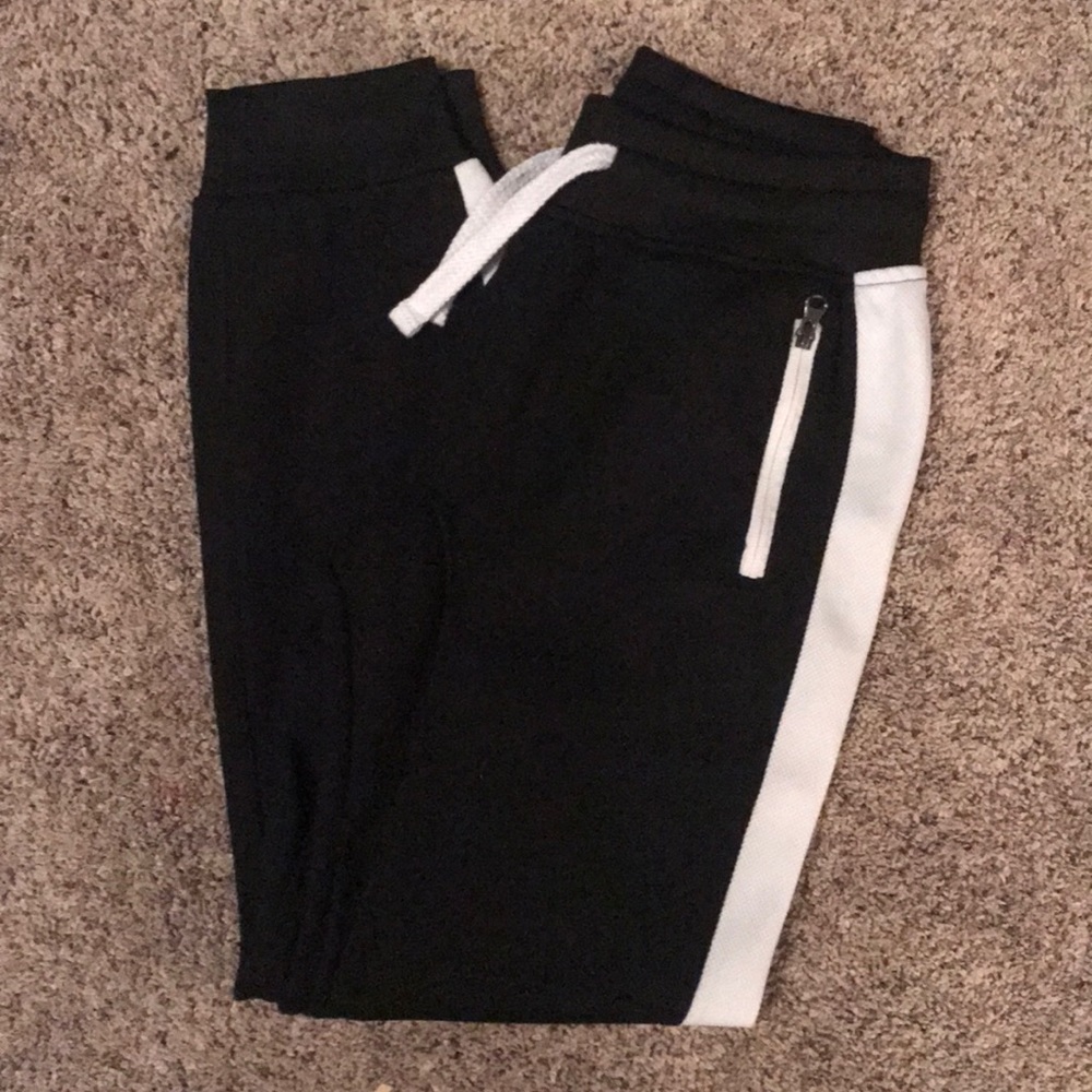 NWOT- SOUTHPOLE Boys SIZE 10/12